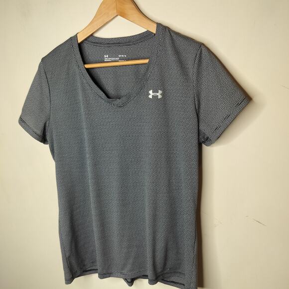 Under Armour Sleeve Top Loose Heat Gear Tee - Picture 4 of 8